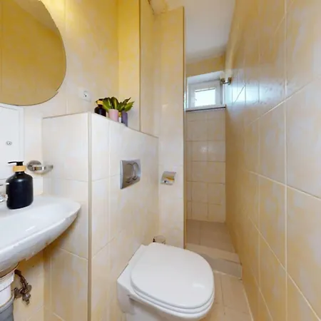Apartmentfreforu * براتسيلافا