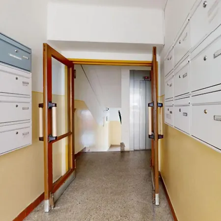 Apartmentfreforu شقة براتسيلافا